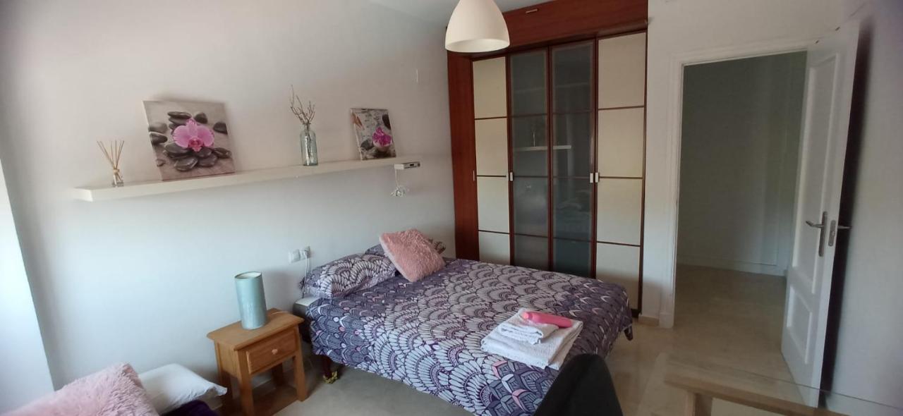 Atico Queen Itimad San Juan de Aznalfarache Bagian luar foto